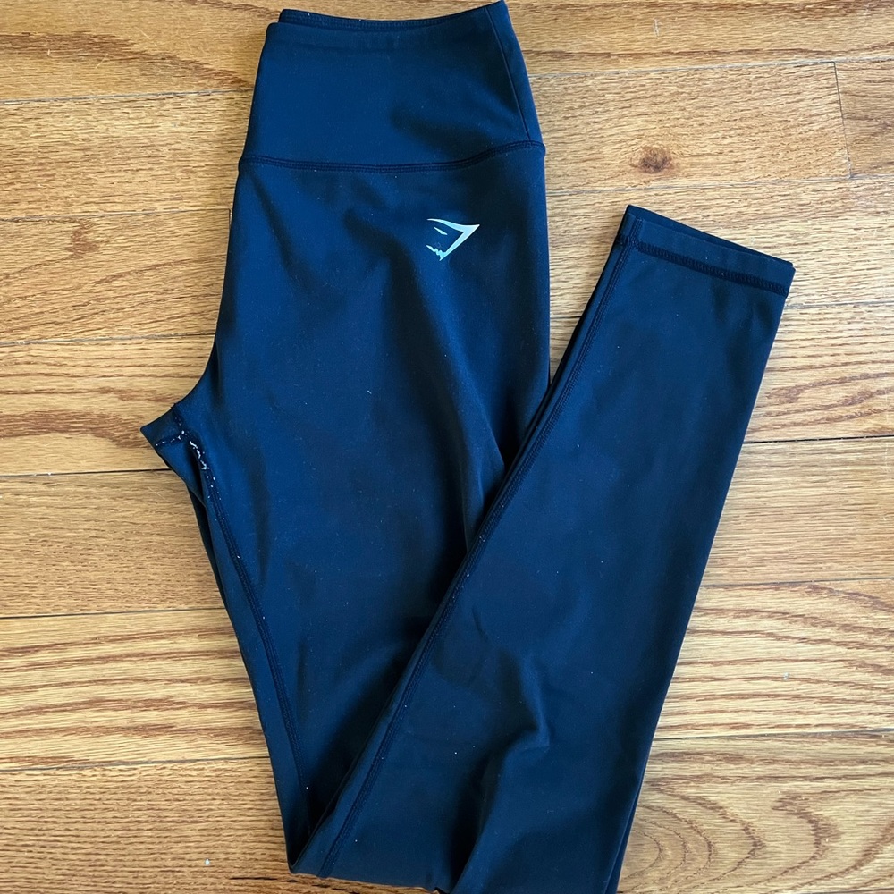 Gymshark Dreamy Leggings in Black Size Small